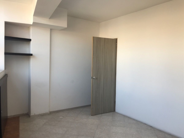 ** oportunidad única**  oficina, consultorios en el sur, muy bien ubicada