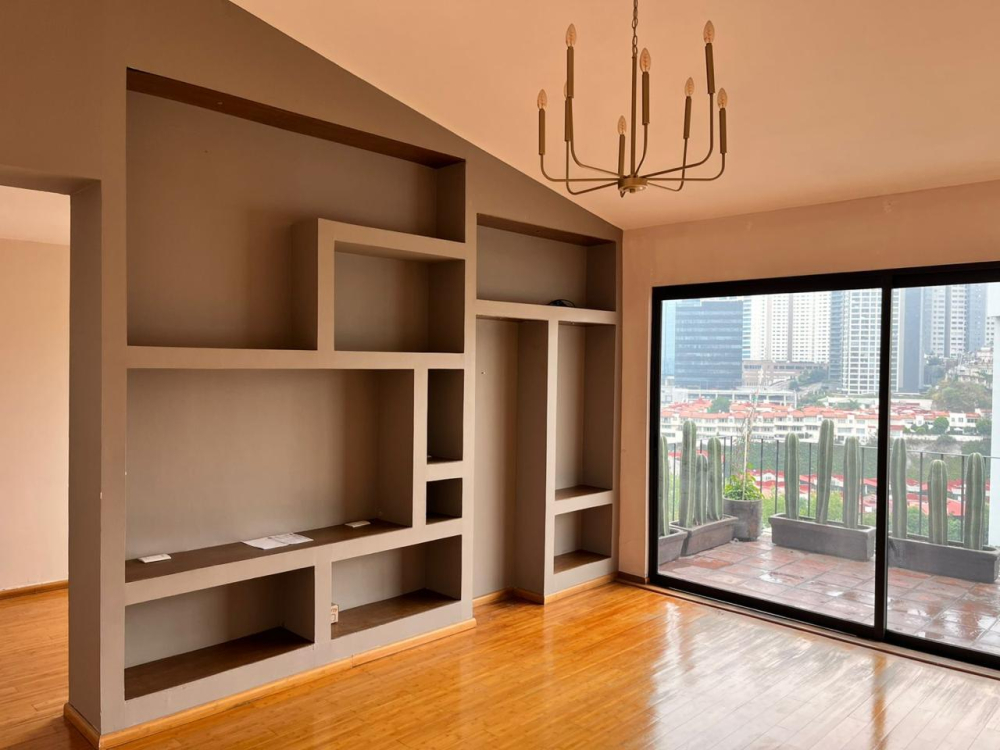 Casa En Venta En Hacienda De Las Palmas