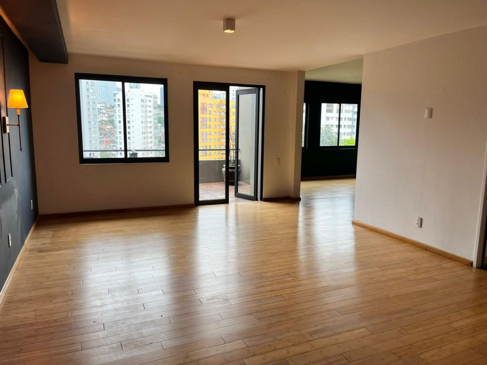 Casa En Venta En Hacienda De Las Palmas