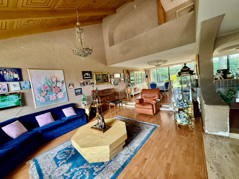 casa en venta en lomas de las palmas