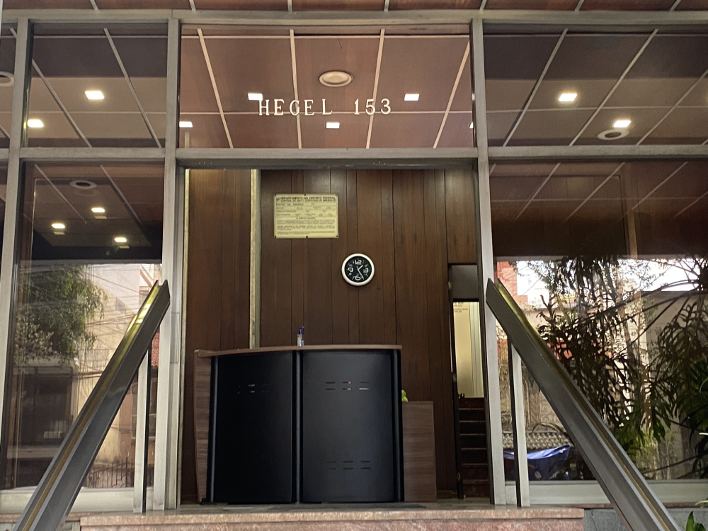 oficina en renta hegel polanco 80 m2