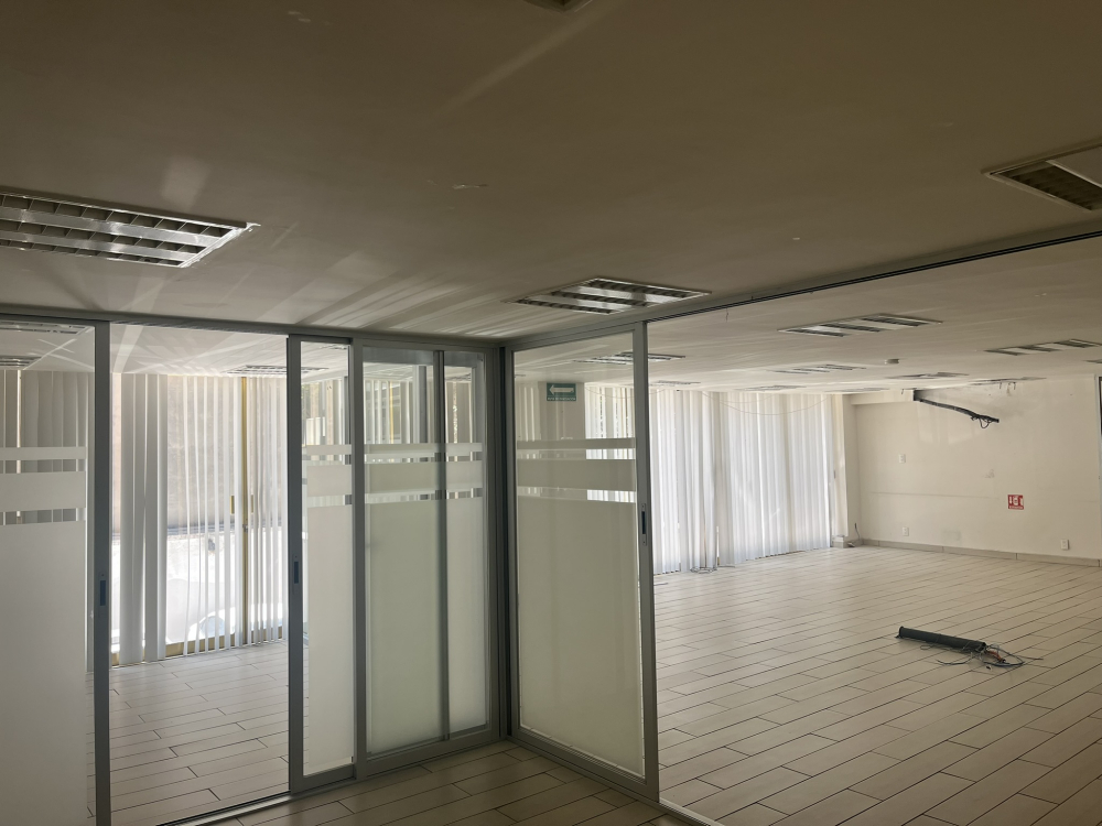 oficina en renta hegel polanco 80 m2