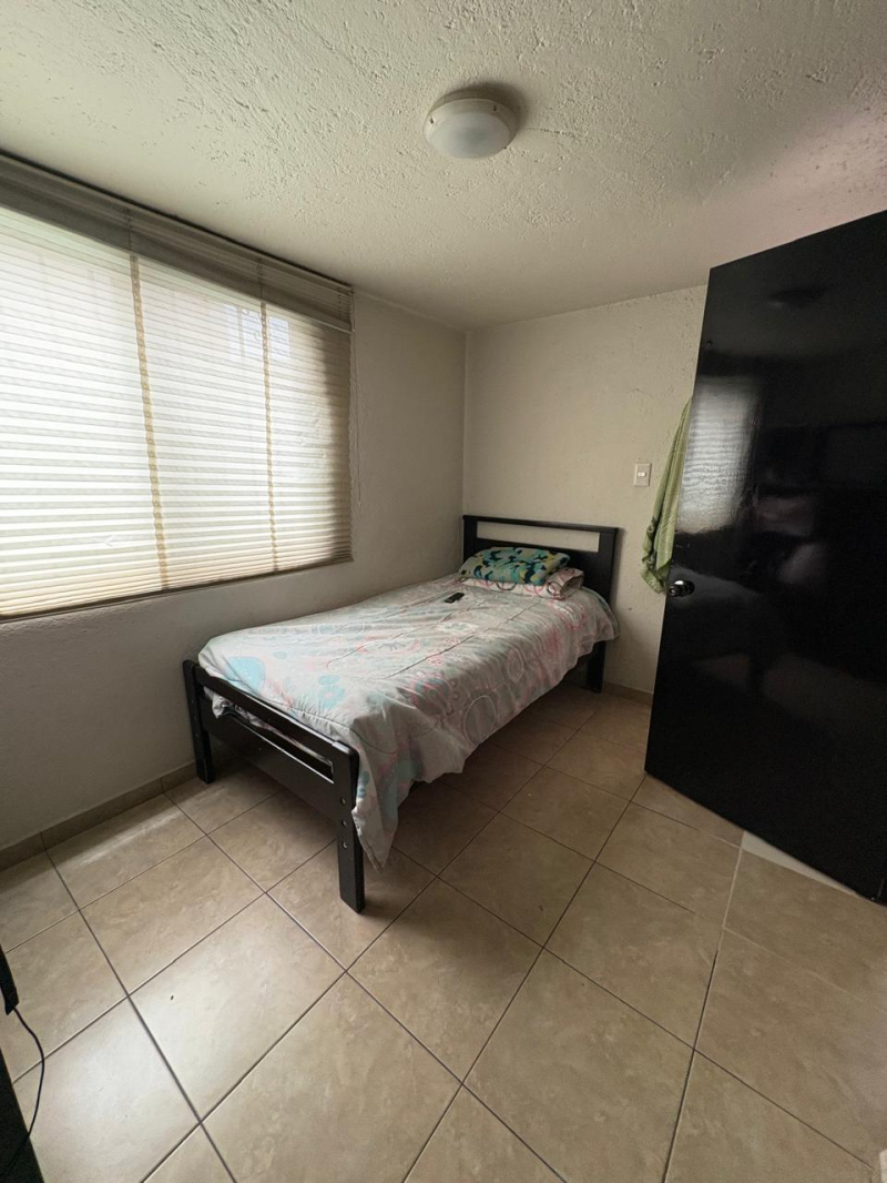 se vende casa en circuito ingenieros ciudad satélite, naucalpan, edo de méxico.