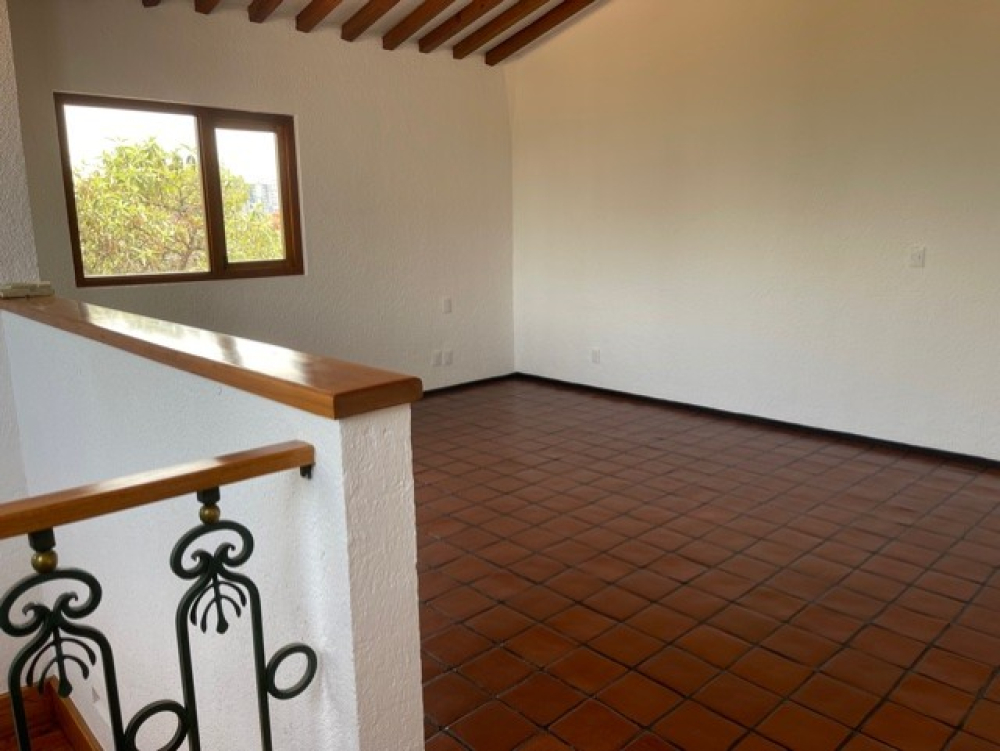 casa en renta en lomas de las palmas