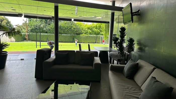 DEPARTAMENTO EN VENTA EN LOMAS DE BEZARES U$1´300,000.