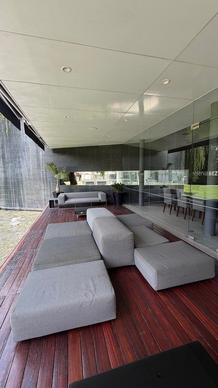 DEPARTAMENTO EN VENTA EN LOMAS DE BEZARES U$1´300,000.