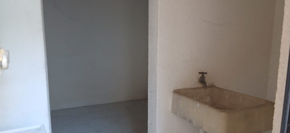 casa en venta en valle dorado 