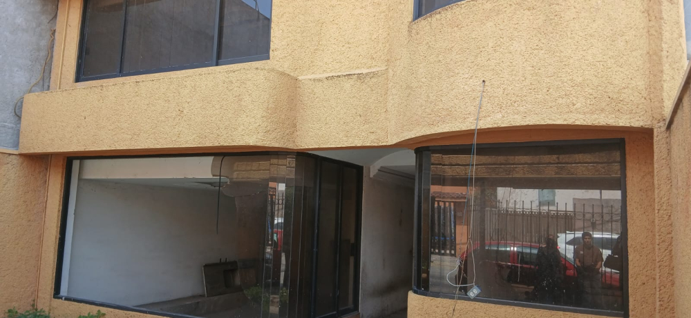 casa en venta en valle dorado 