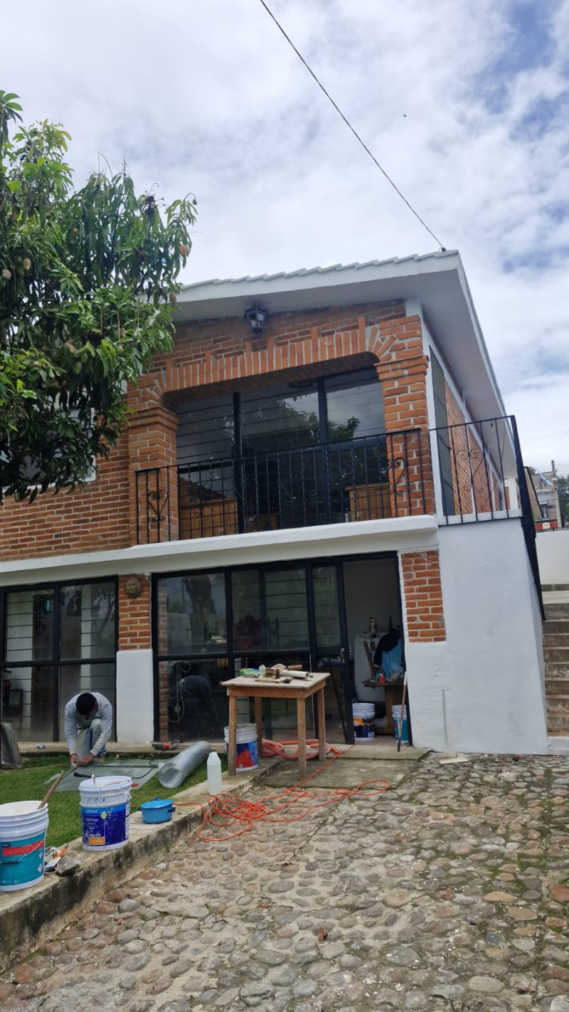  se vende casa en fraccionamiento hacienda la alborada atlatlahucan morelos.