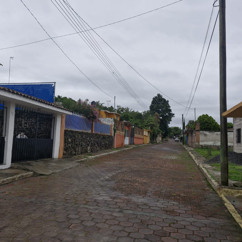 se vende casa en fraccionamiento hacienda la alborada atlatlahucan morelos.