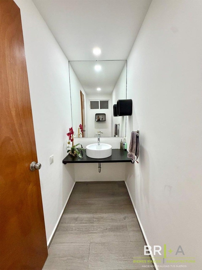 Casa En Renta En Interlomas Calle Cerrada