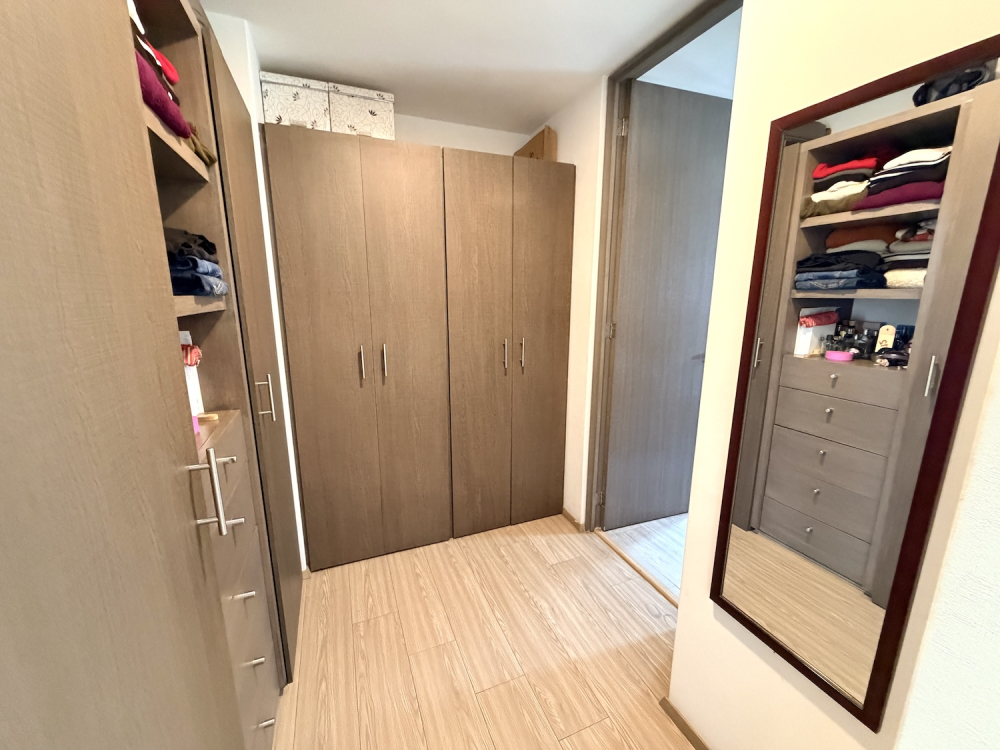 Departamento En Renta En Nápoles Con Balcón Y Amenidades