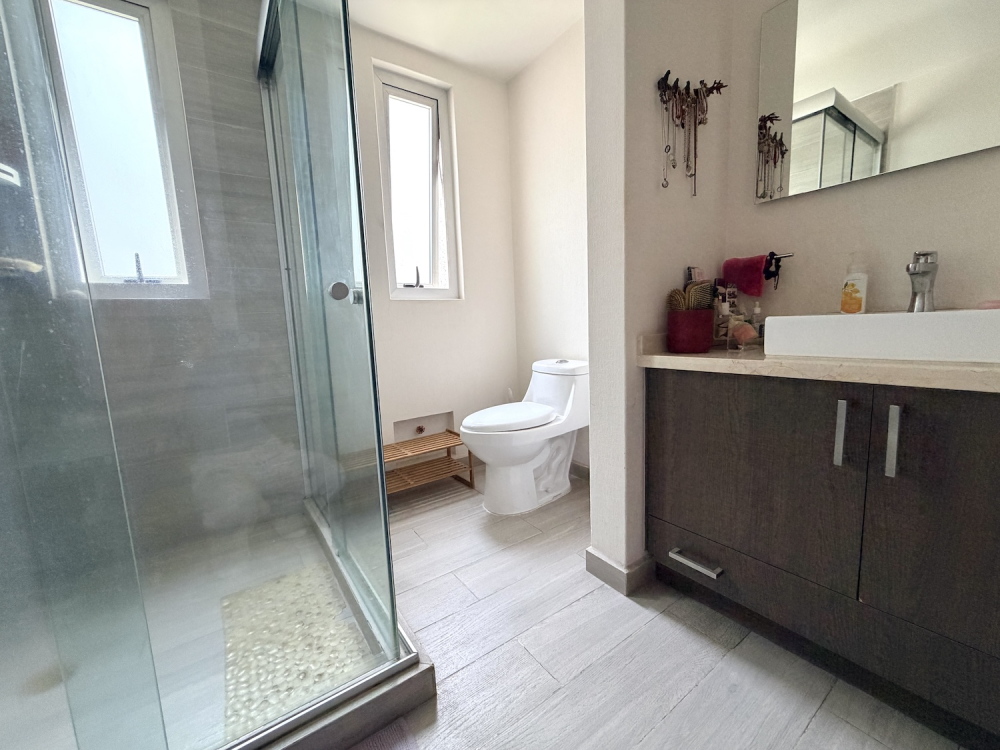 Departamento En Renta En Nápoles Con Balcón Y Amenidades