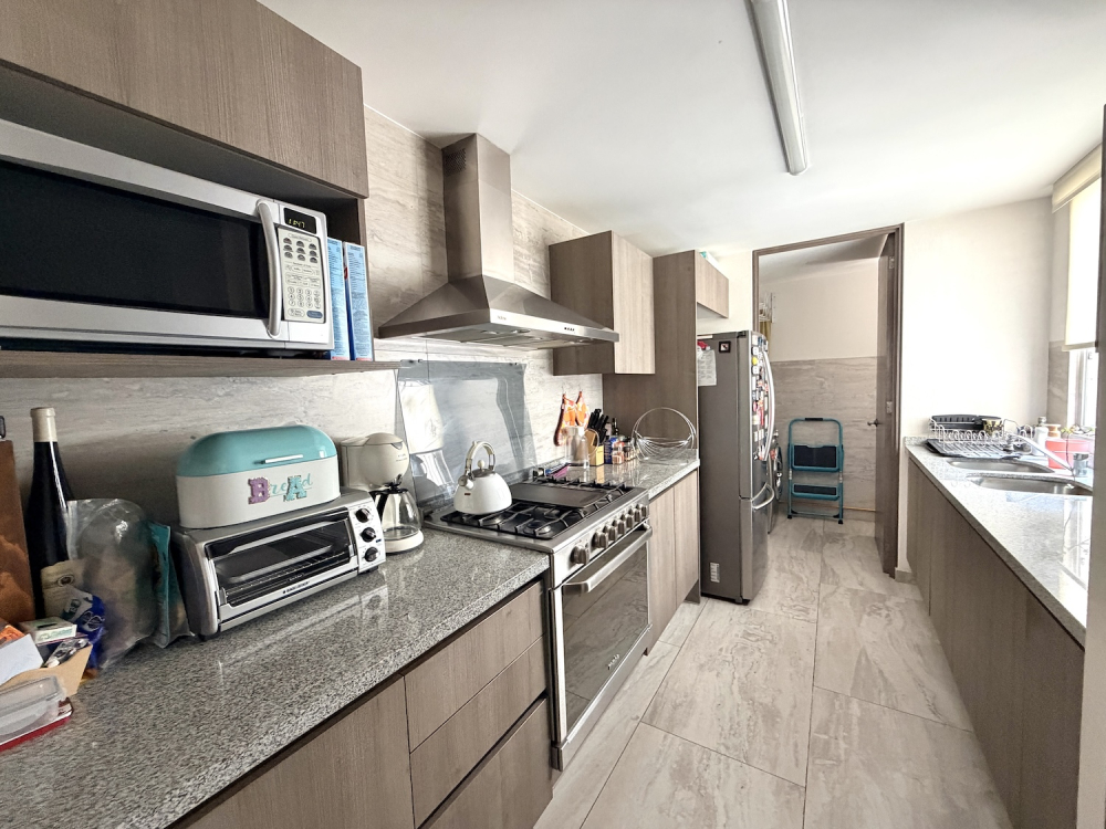 Departamento En Renta En Nápoles Con Balcón Y Amenidades