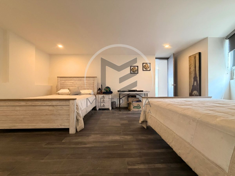  ph en dos niveles en venta en bosque de minas, remodelado y con vista panorámica