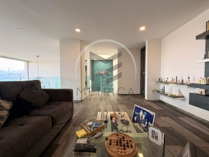  ph en dos niveles en venta en bosque de minas, remodelado y con vista panorámica