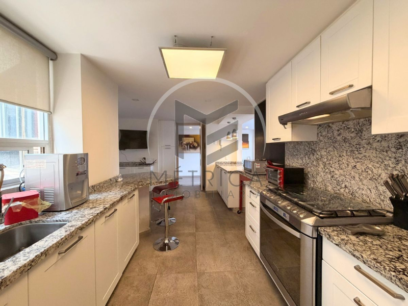  ph en dos niveles en venta en bosque de minas, remodelado y con vista panorámica