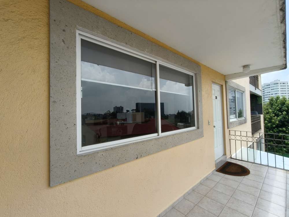 RENTA DEPARTAMENTO TOTALMENTE REMODELADO AMUEBLADO