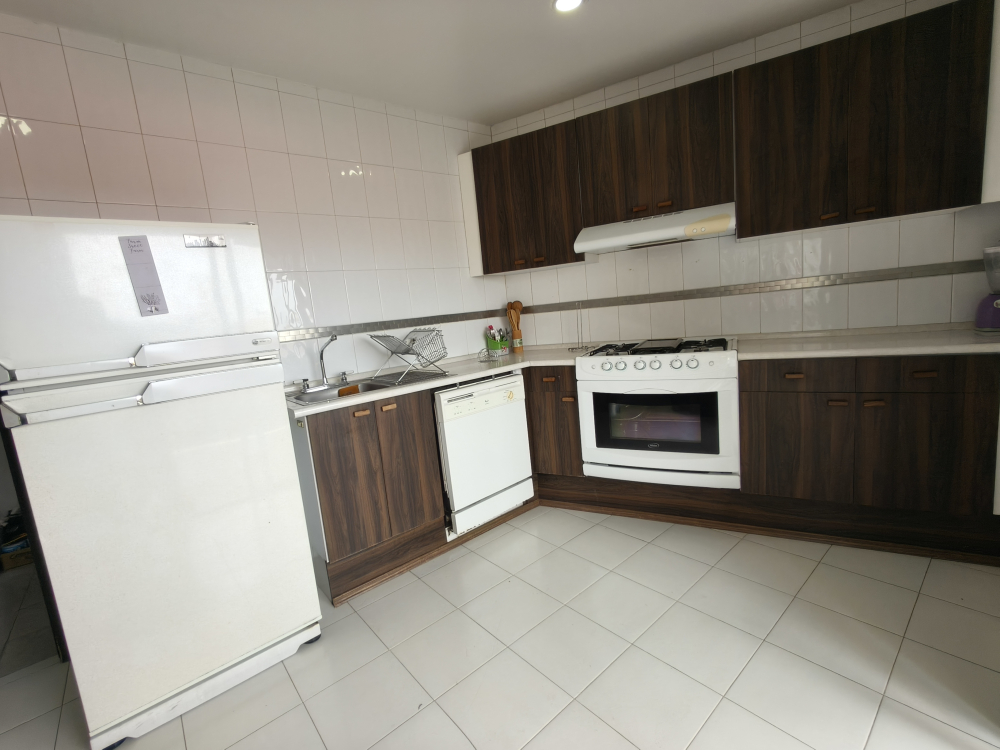 RENTA DEPARTAMENTO TOTALMENTE REMODELADO AMUEBLADO