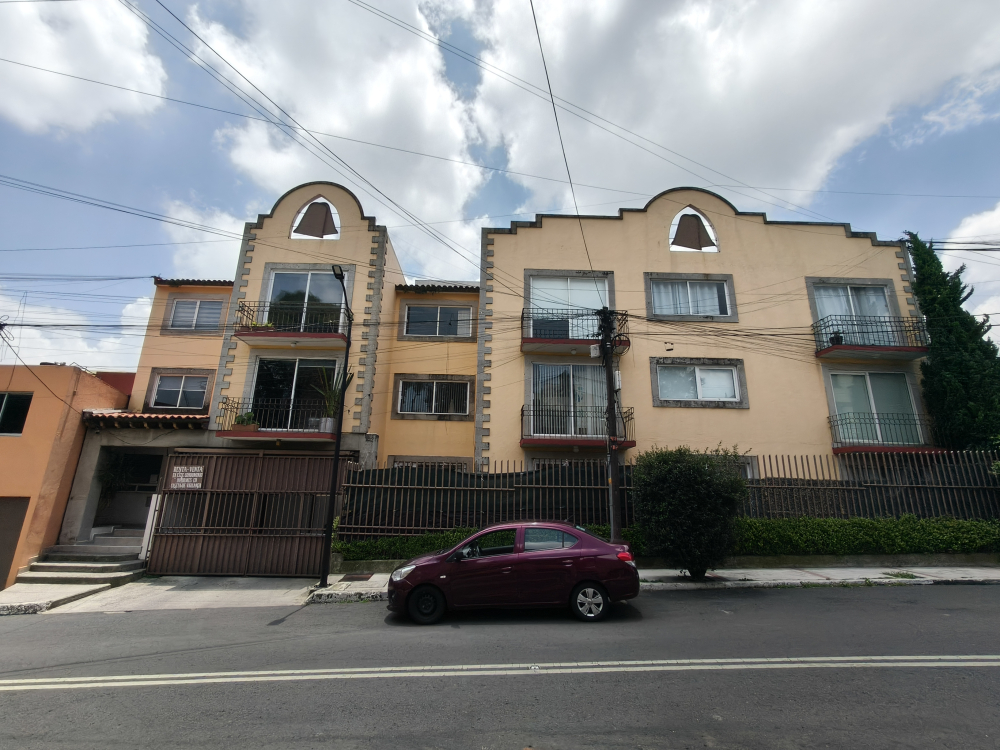 RENTA DEPARTAMENTO TOTALMENTE REMODELADO AMUEBLADO
