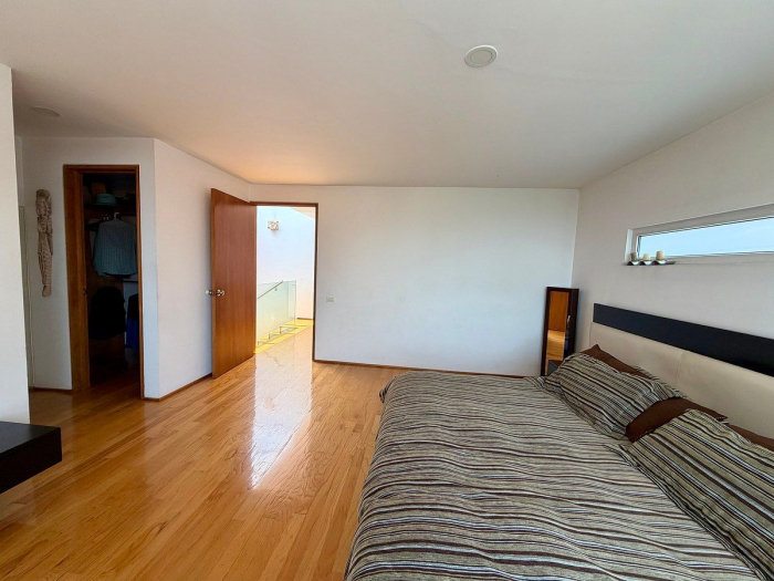 casa en renta, en una de las mejores privadas en interlomas. 