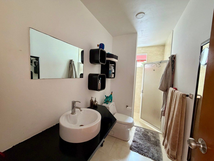 casa en renta, en una de las mejores privadas en interlomas. 
