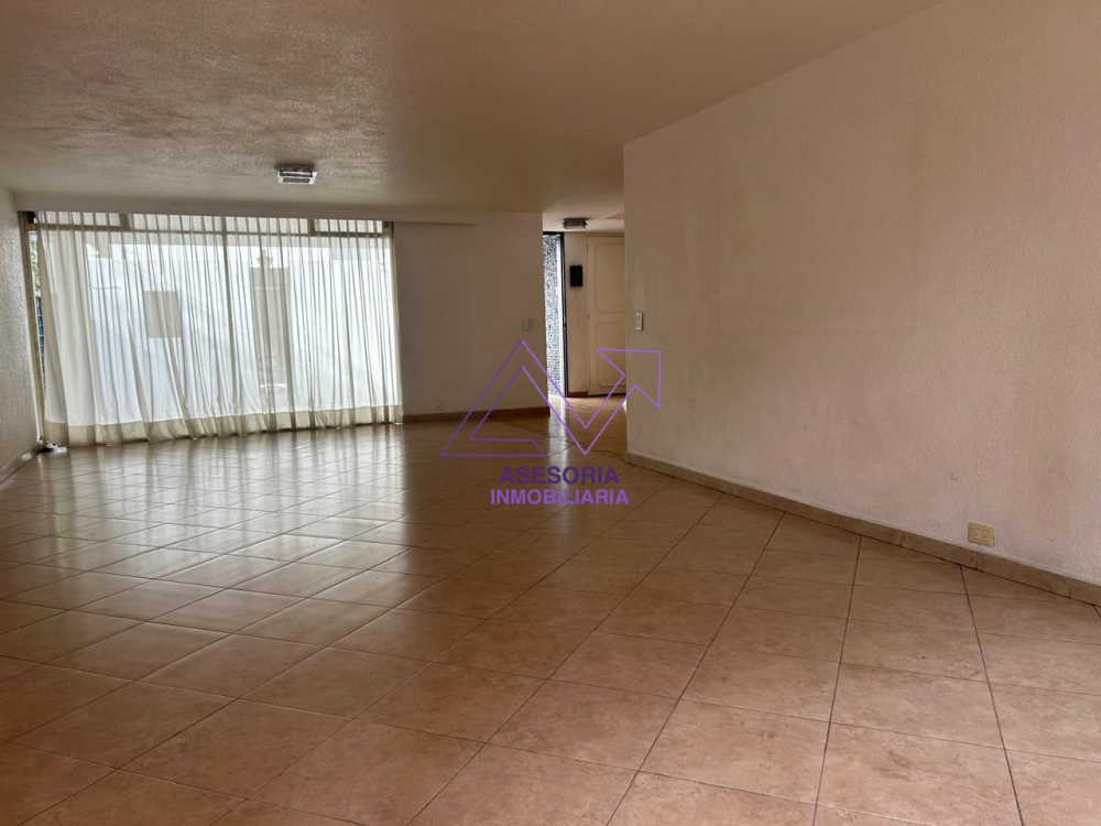 Casa En Venta En Del Valle Sur