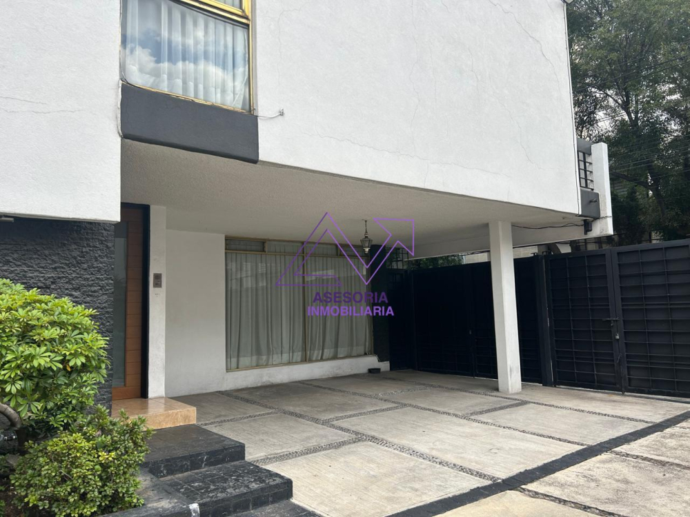 Casa En Venta En Del Valle Sur