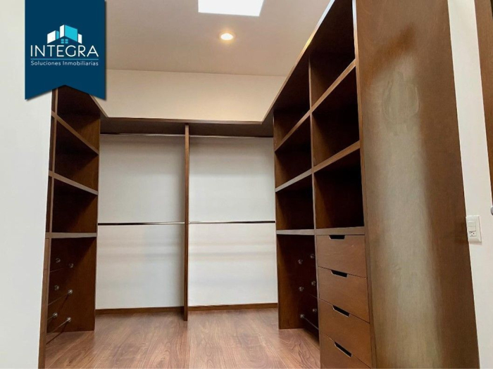 pent house en venta, via villa florence, jesús del monte.