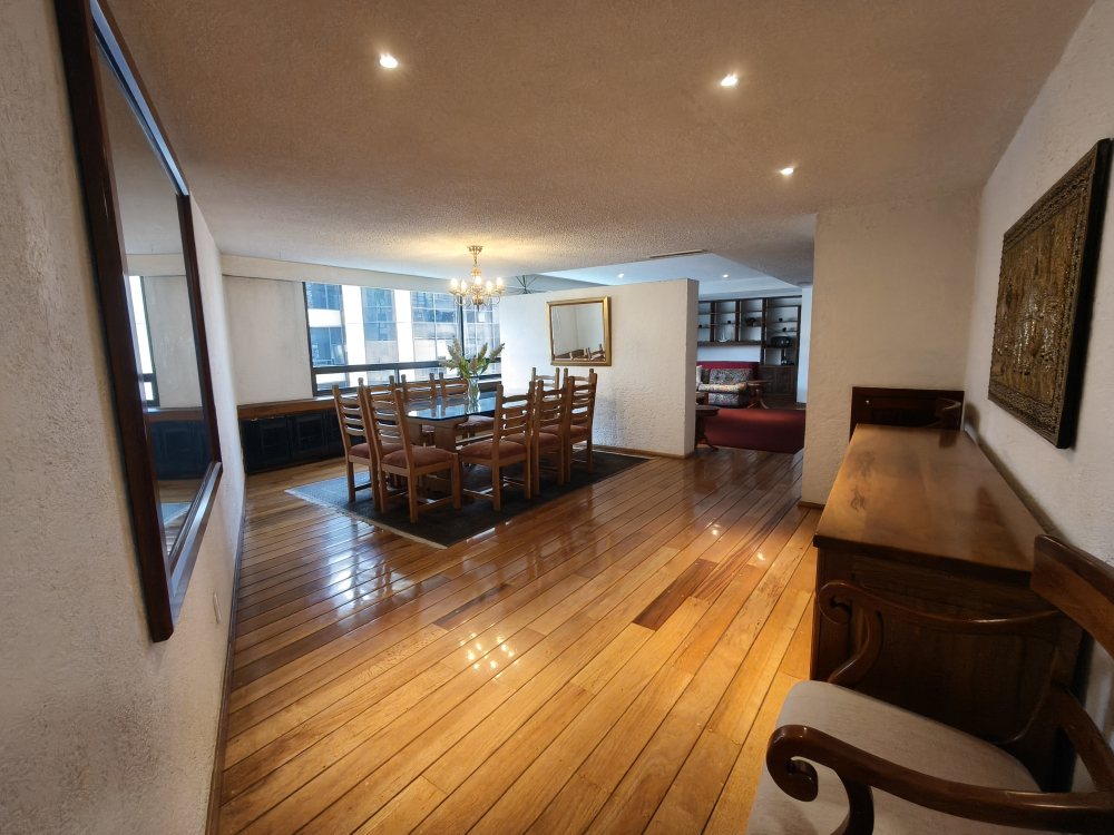 DEPARTAMENTO AMUEBLADO EN RENTA EN LOMAS DE CHAPULTEPEC