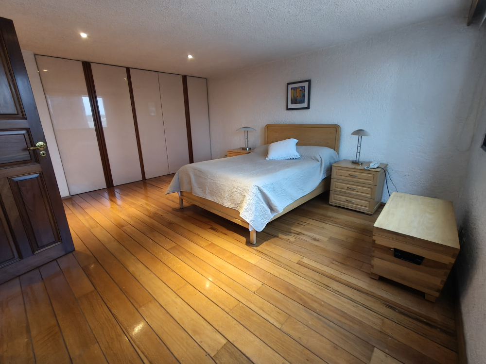 DEPARTAMENTO AMUEBLADO EN RENTA EN LOMAS DE CHAPULTEPEC