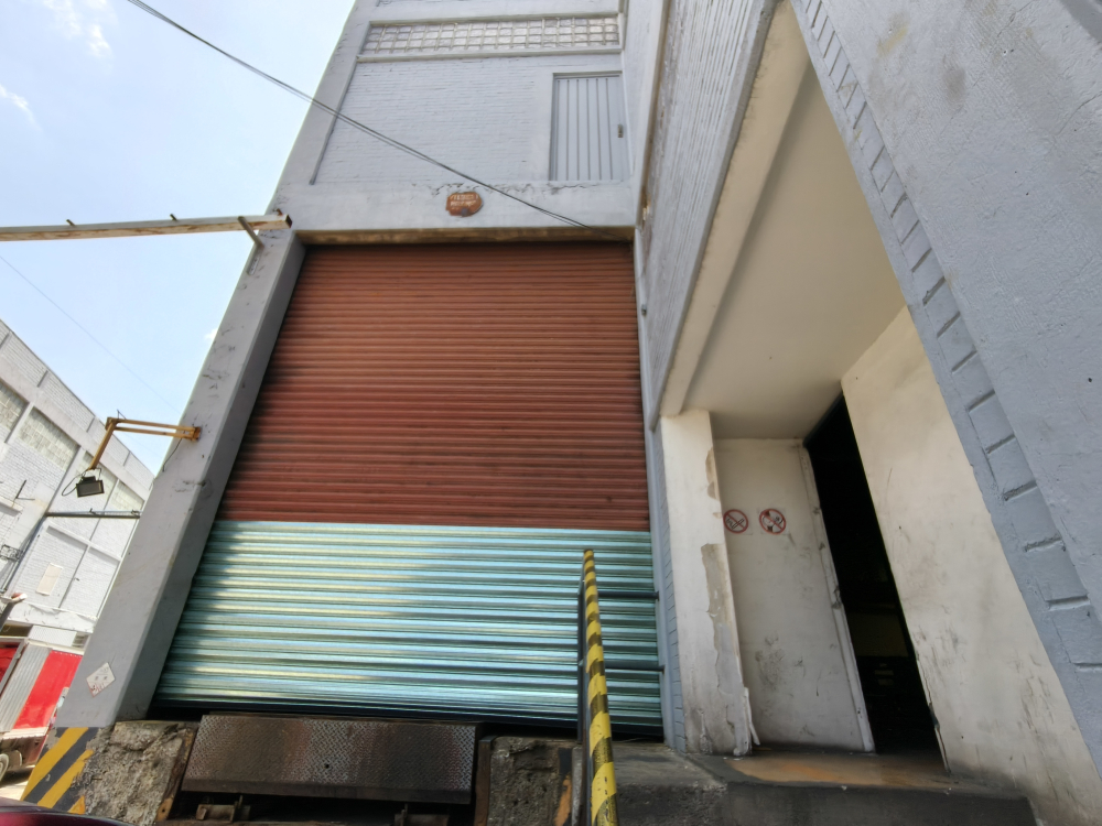 BODEGA EN RENTA CON MUY BUENAS CONDICIONES EN TLALNEPANTLA