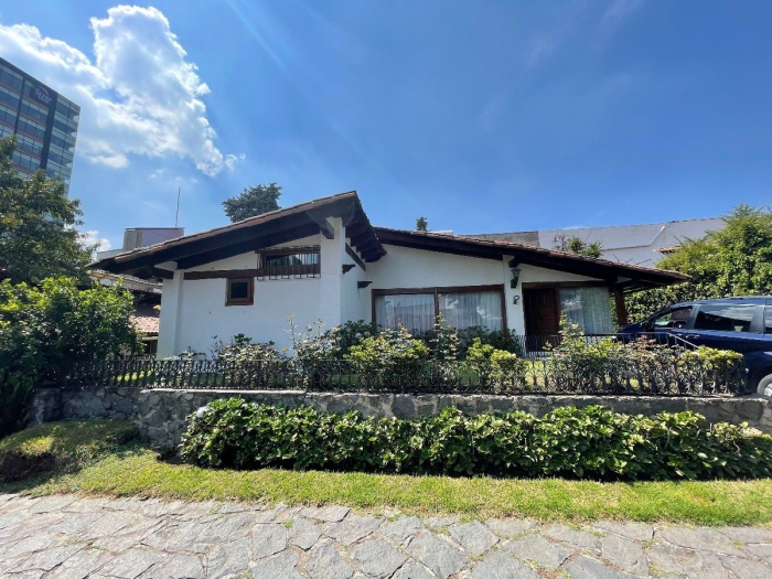 bonita casa en venta de un nivel. excelente opción!!