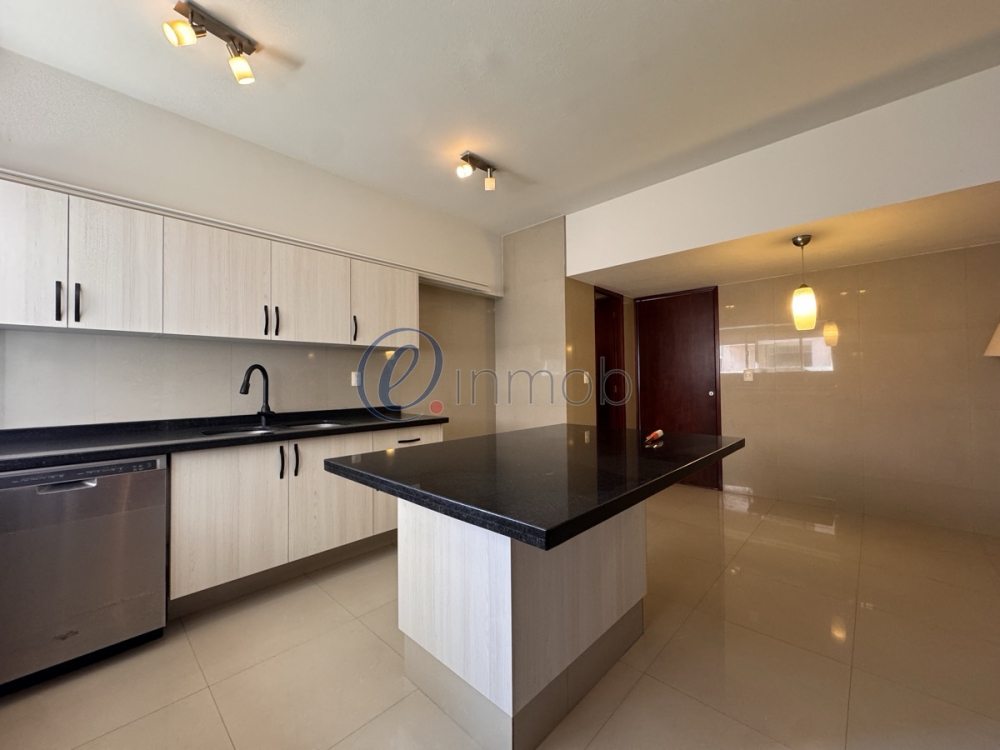 renta departamento bosques de las lomas