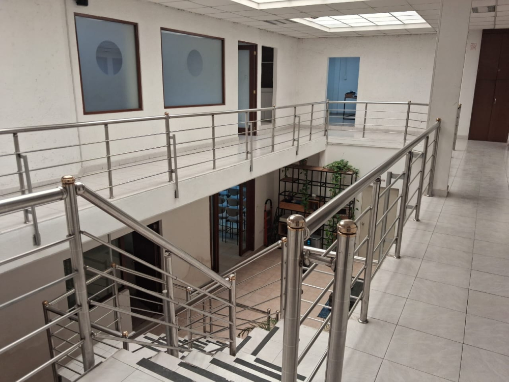 CASA EN VENTA CON USO DE SUELO EN LA ANAHUAC