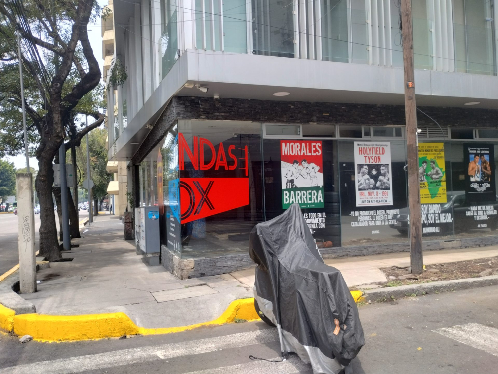  Renta Local A Pie De Calle En Av. Revolución Máxima Visibilidad Y Flujo