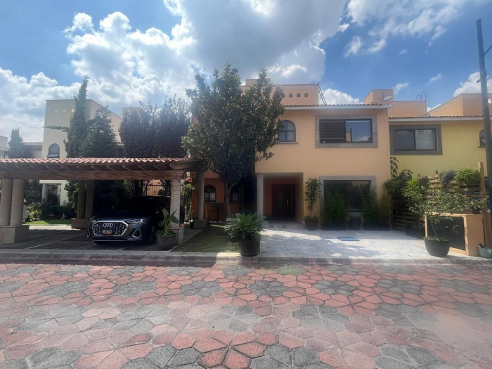 casa en venta en fuentes de tepepan – valle escondido