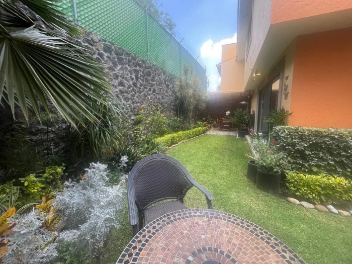 casa en venta en fuentes de tepepan – valle escondido
