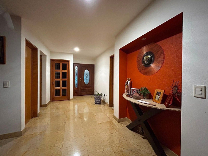 casa en venta en fuentes de tepepan – valle escondido