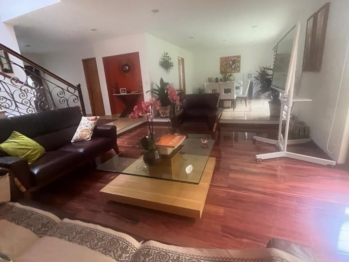 casa en venta en fuentes de tepepan – valle escondido