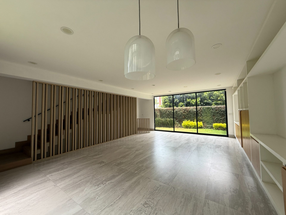 casa en condominio en venta en las águilas