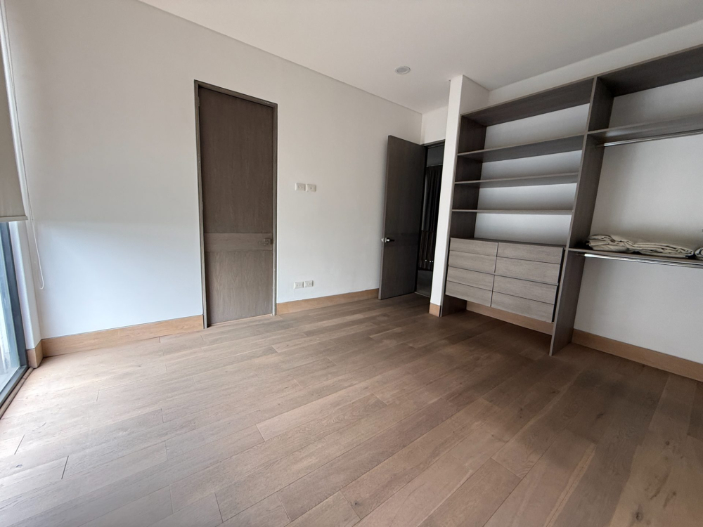 casa en condominio en venta en las águilas
