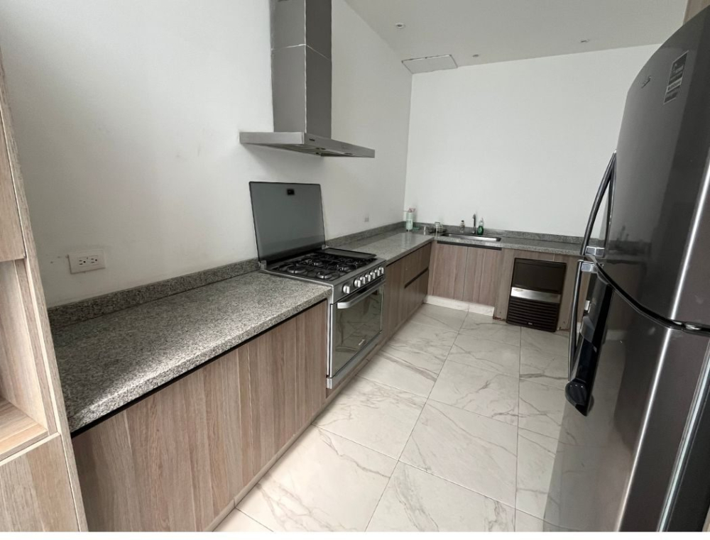 departamento en renta en icon condesa | 2 recámaras, 2 estacionamientos