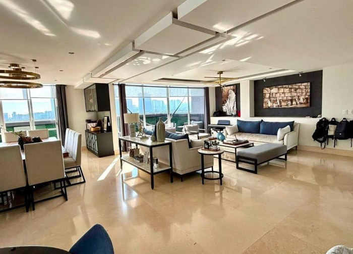Departamento PH Con 4 Recámaras En Venta En Hacienda Del Ciervo