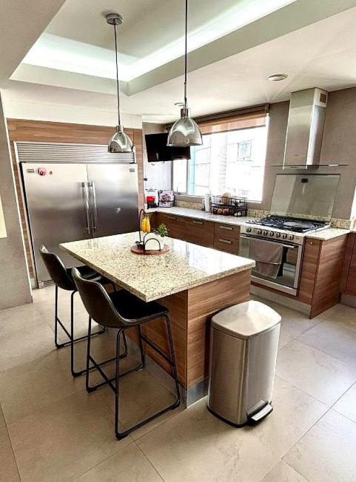 Departamento PH Con 4 Recámaras En Venta En Hacienda Del Ciervo