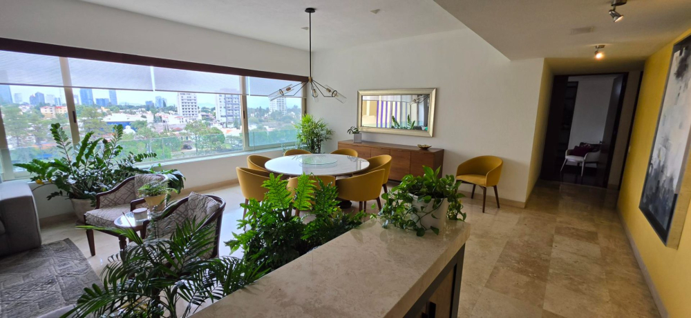 Departamento En Venta En Lomas Altas