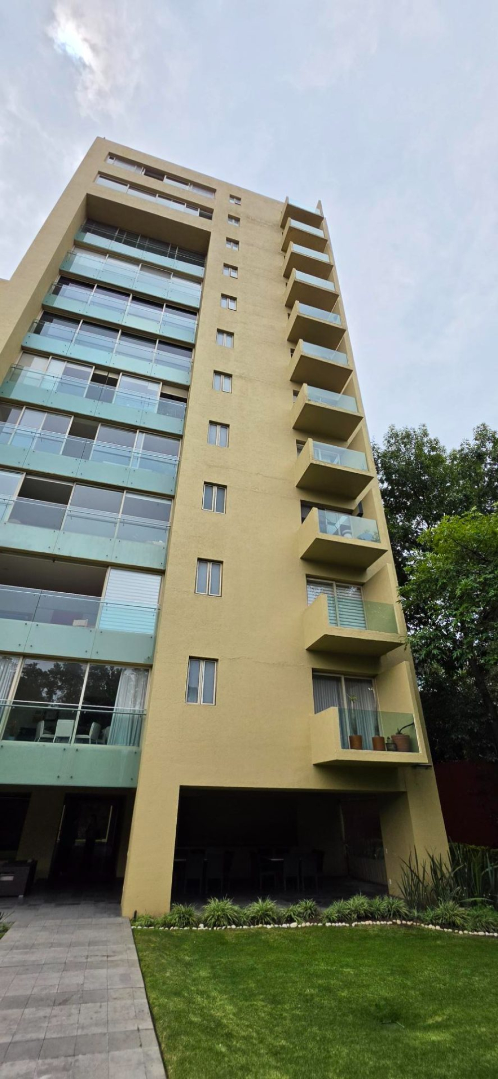 Departamento En Venta En Lomas Altas