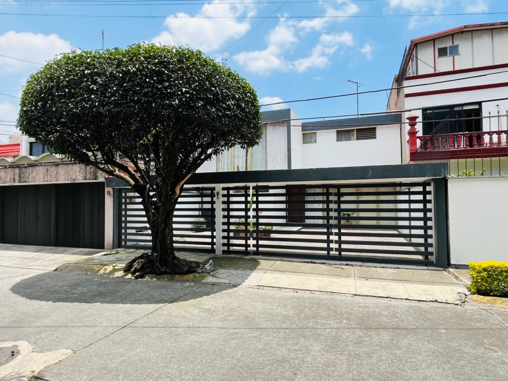 Casa en Renta en Colón Echegaray