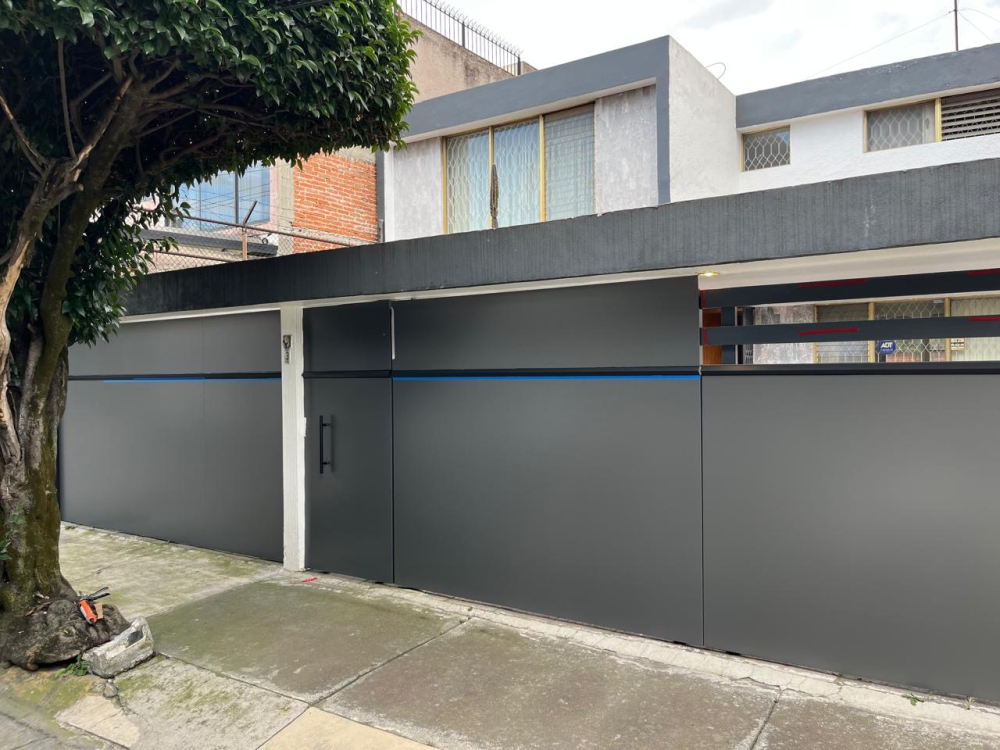 Renta De Casa Echegaray (Colon)