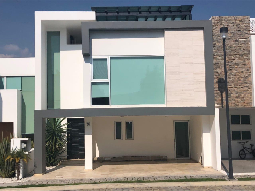 casa en venta en lomas de angelopolis 